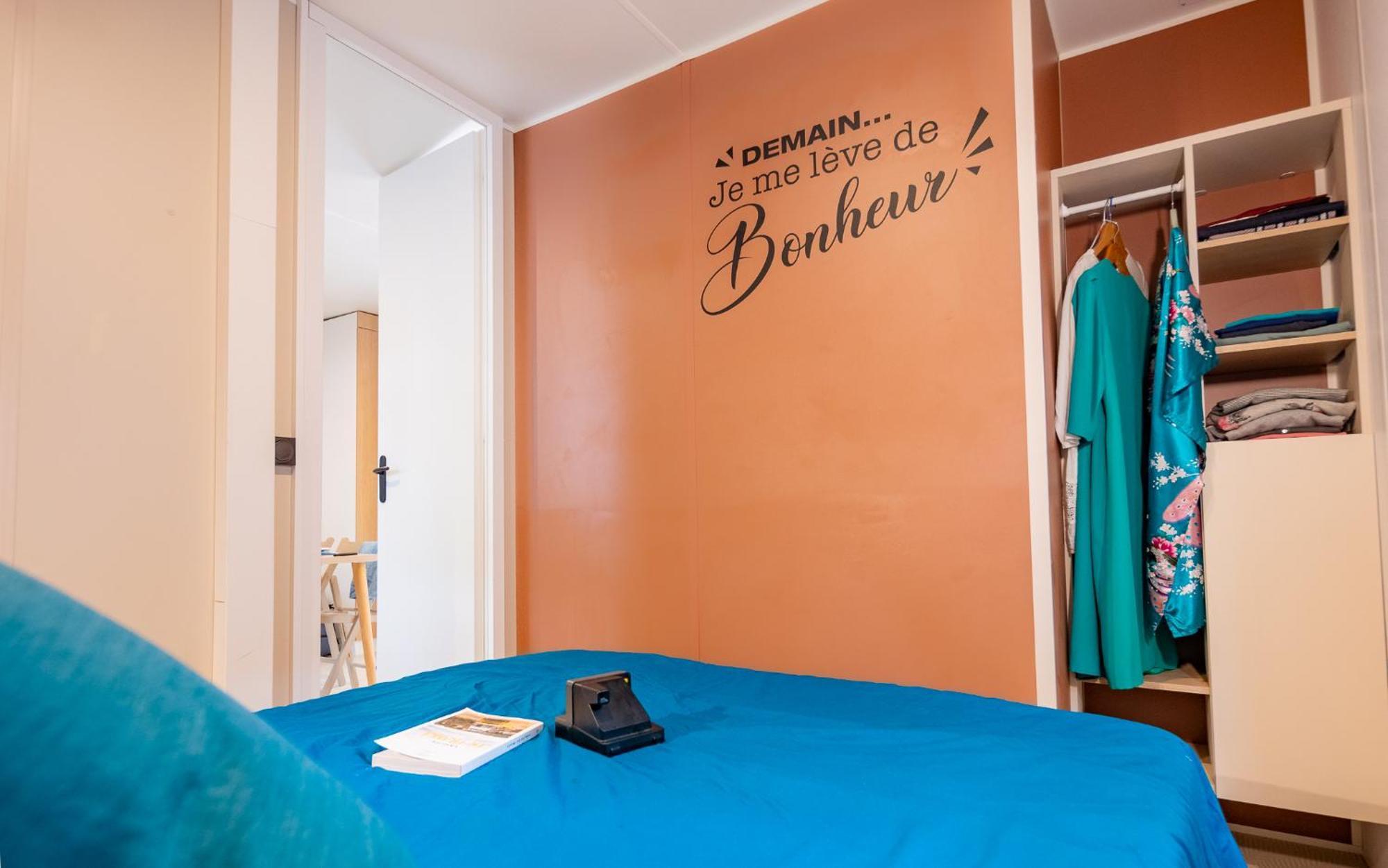 Camping Les Etangs Fleuris 4 Touquin Room photo
